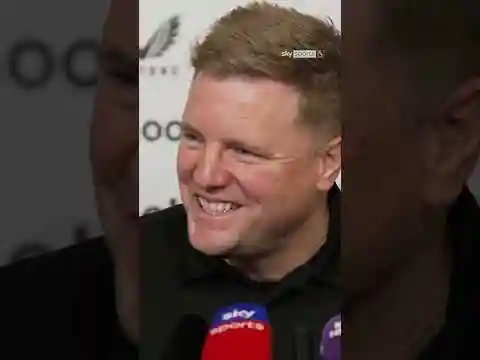 Eddie Howe reacts to Matt Ritchie getting his HGV licence 🚛
