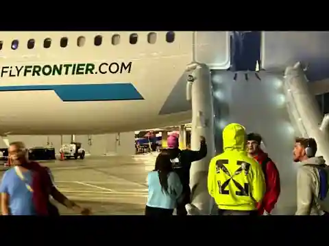 Passenger recounts evacuation of Orlando-bound Frontier flight