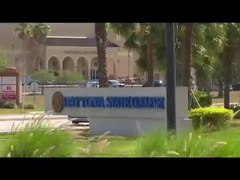 Daytona State College program recruits school district workers to become teachers