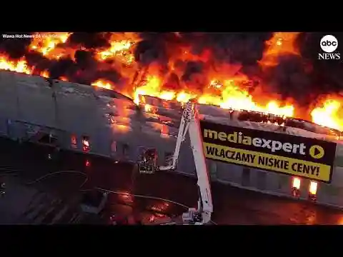Massive fire destroys Polish shopping center