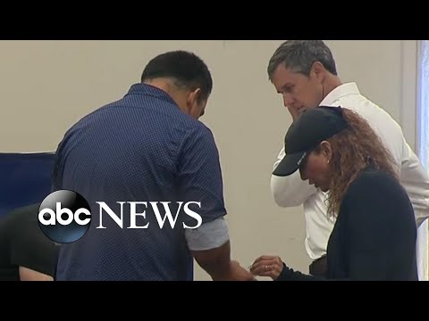 Beto O'Rourke donates blood after school shooting