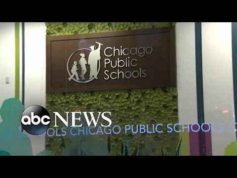 Chicago teachers union reaches deal, teachers head back to school
