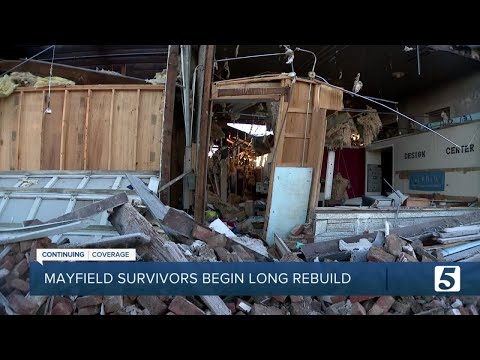 Florist captures reaction to Mayfield destruction in emotional livestream