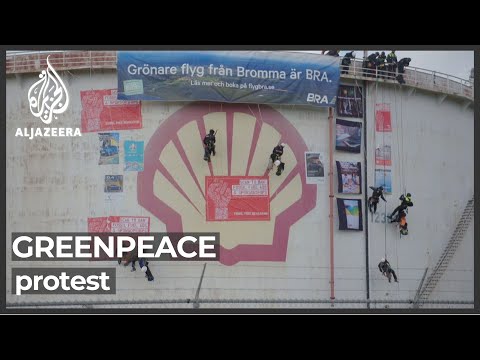 Greenpeace blocks Rotterdam Shell refinery to highlight ad ban