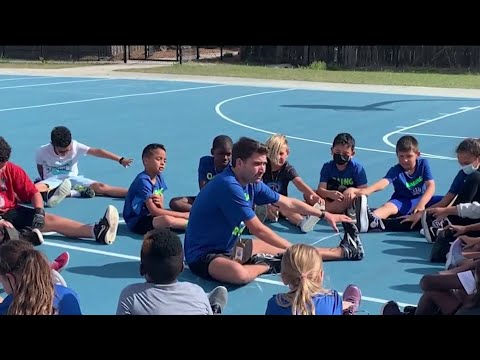 Orange County teacher inspires students with weekly running club