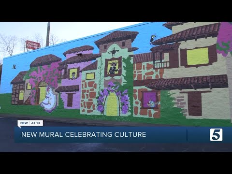 Plaza Mariachi unveils new mural celebrating culture