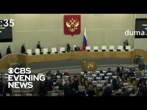 Russia cracks down on journalists and social media