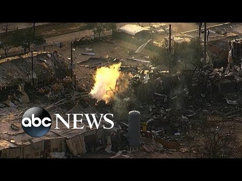 At least 2 people dead in massive warehouse gas explosion in Texas