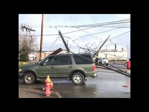 Deadly tornadoes down power lines in Nashville's Germantown neighborhood | ABC News