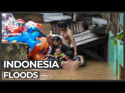 Indonesians slam government over flood response