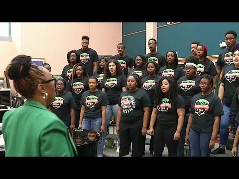 Jones High School celebrates milestone as first black high school in Orange County