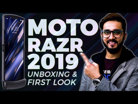 Motorola Razr Unboxing – Meet the 'Made in India' Foldable Phone