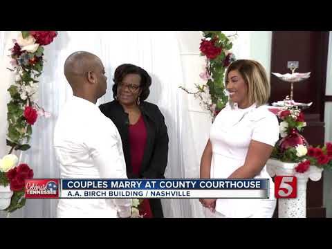 Several couples marry at courthouse on Valentine's Day