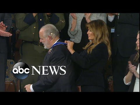 Trump honors Rush Limbaugh during State of the Union | ABC News